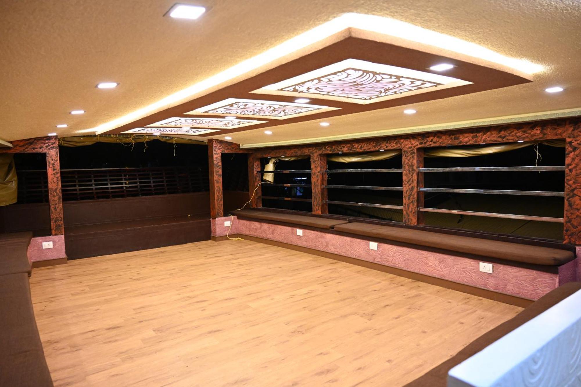 Kera Houseboats Alleppey アーラップーザ県 エクステリア 写真