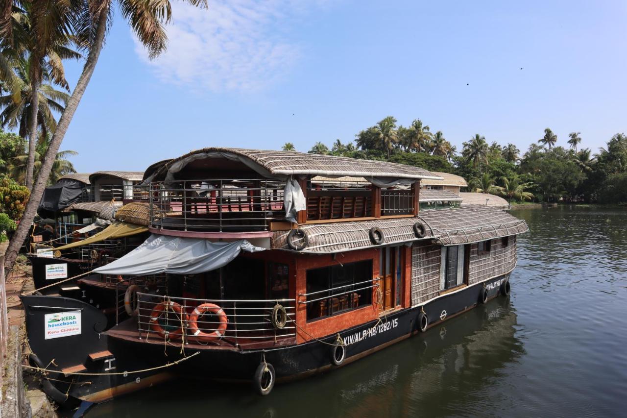 Kera Houseboats Alleppey アーラップーザ県 エクステリア 写真
